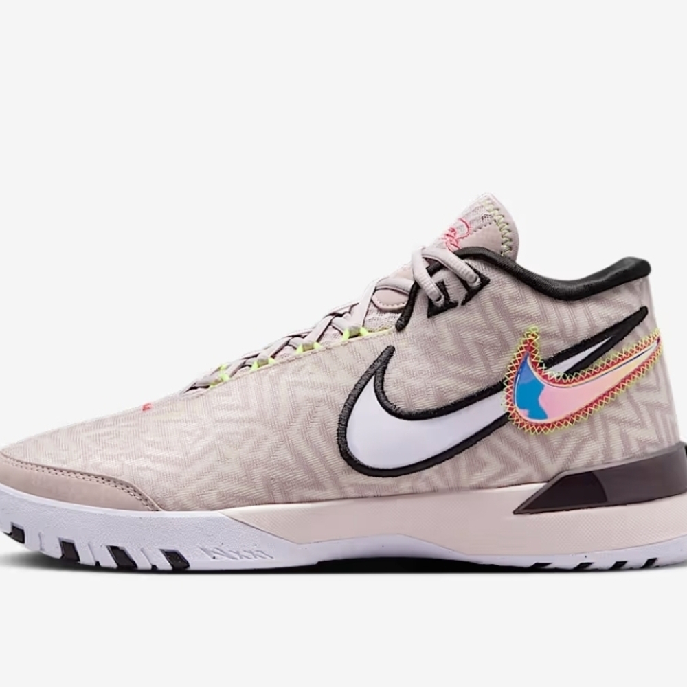 Nike Multicolor High-Top Sneakers